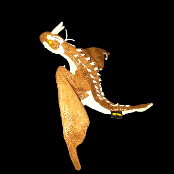 Wizarding World Of Harry Potter Hungarian Horntail Dragon Noble Collecection - Picture 10 of 15